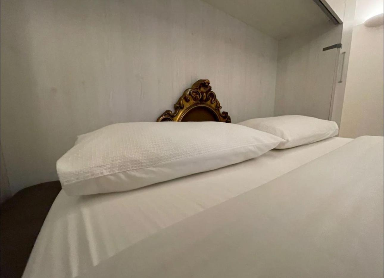 Regina In Sky Santa Giulia - Sky Tv, Wifi E Breakfast Box Apartment Mailand